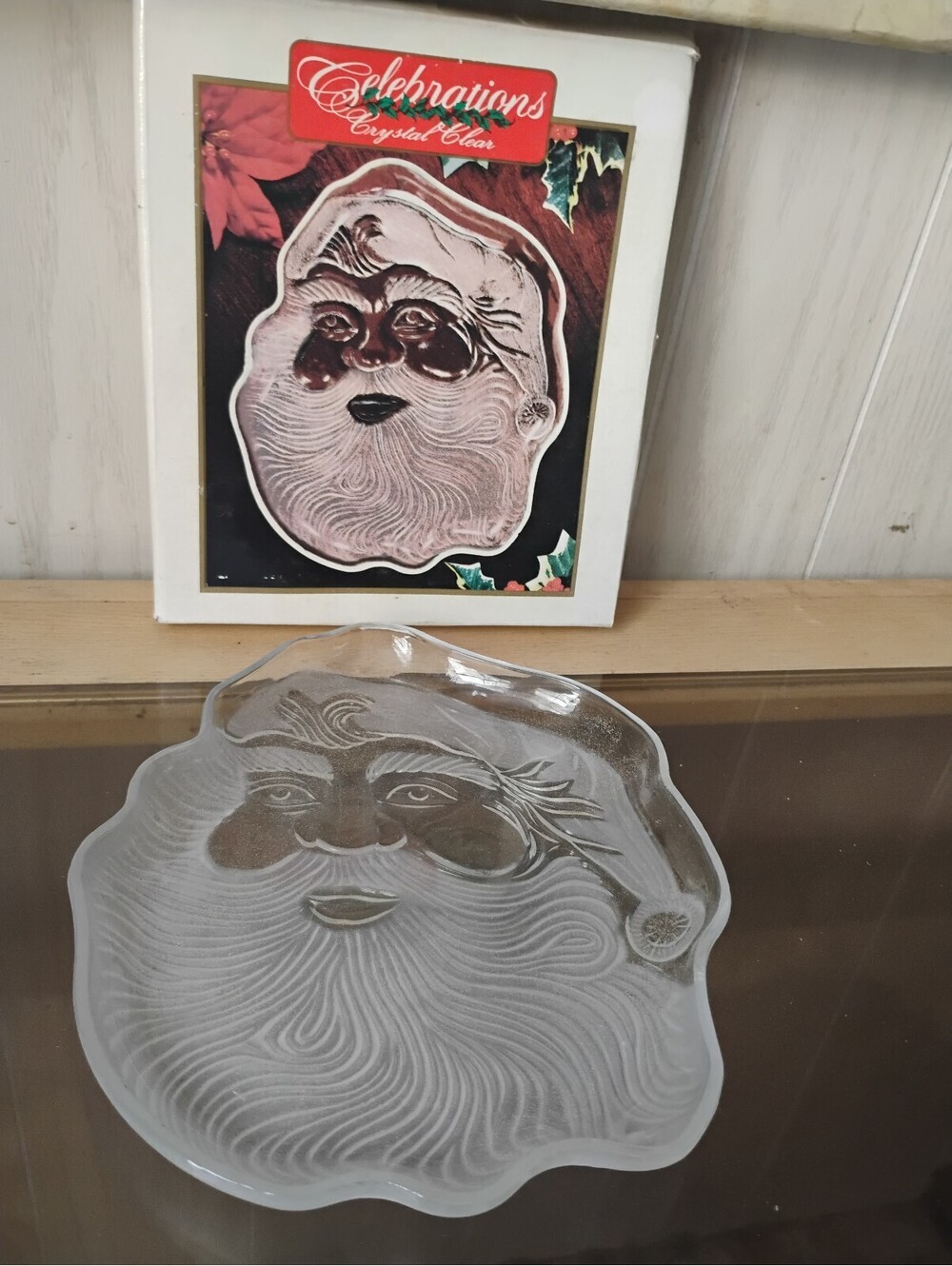 Celebrations Crystal Clear Frosted Santa Claus Face Plate 8 Inch Christmas Dish